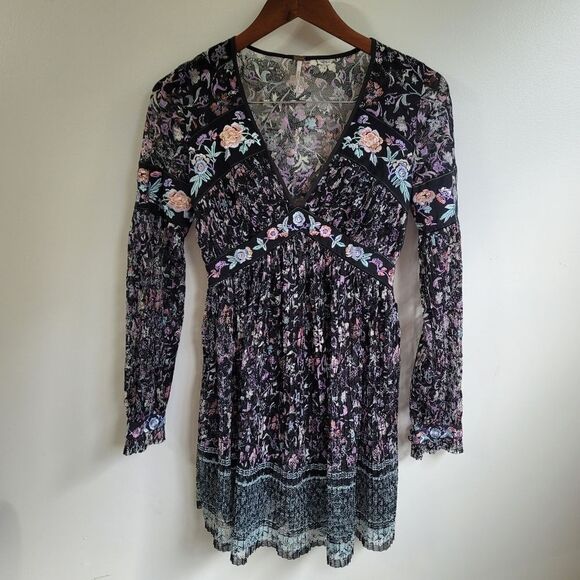 Free People Cherry Blossom Mini Dress Size 0 - Picture 7 of 12